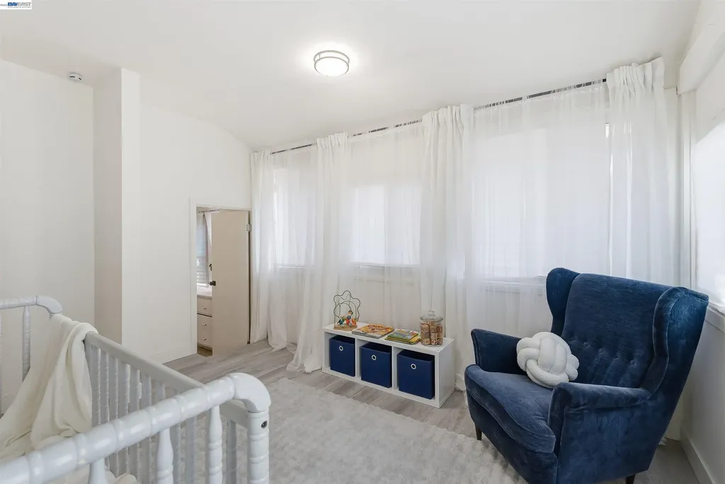 2049 Rutherford Street Oakland CA 94601