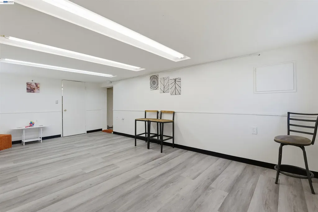 2049 Rutherford Street Oakland CA 94601