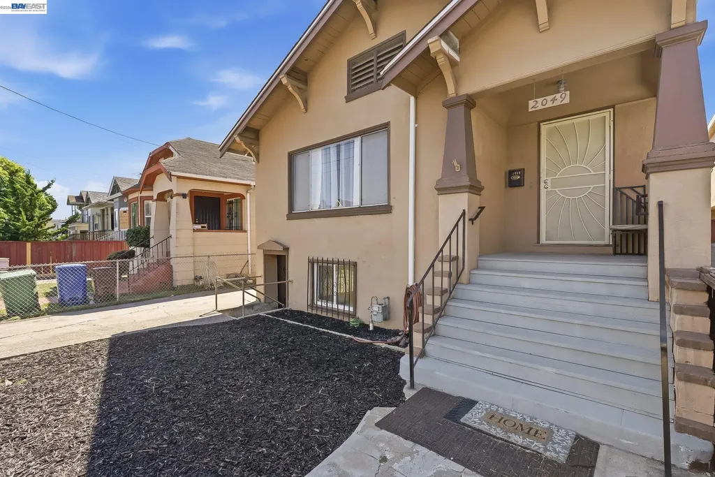 2049 Rutherford Street Oakland CA 94601