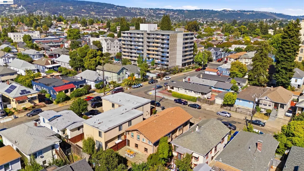 2049 Rutherford Street Oakland CA 94601