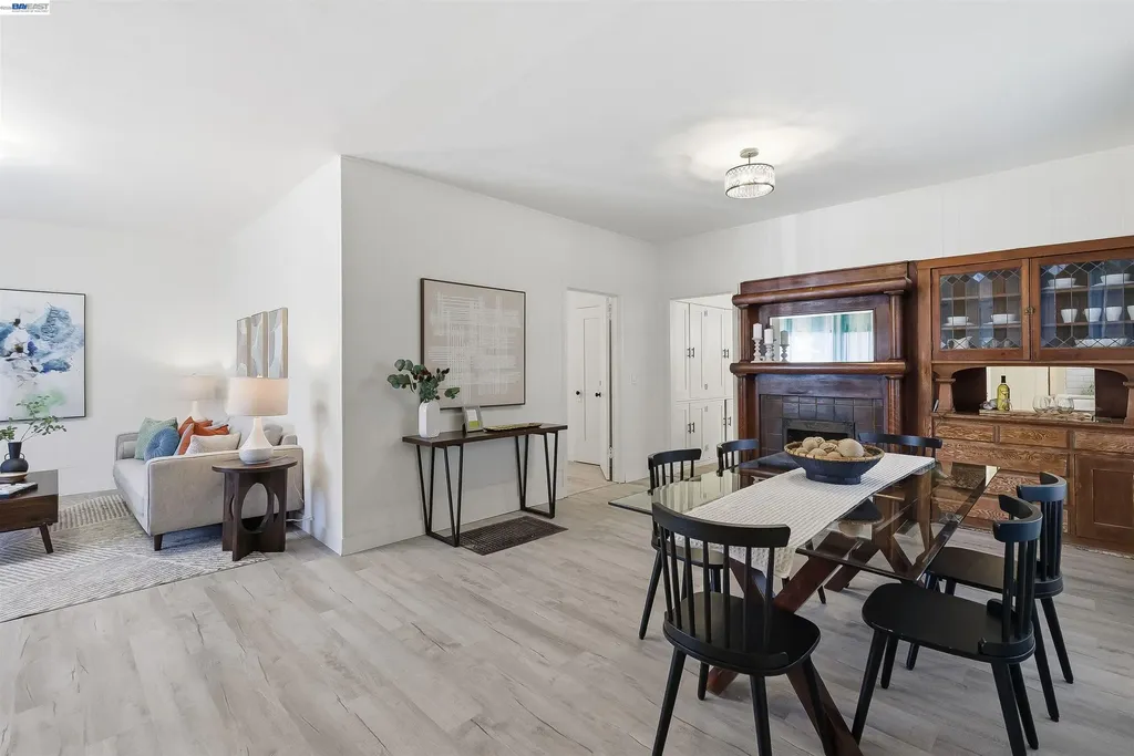 2049 Rutherford Street Oakland CA 94601