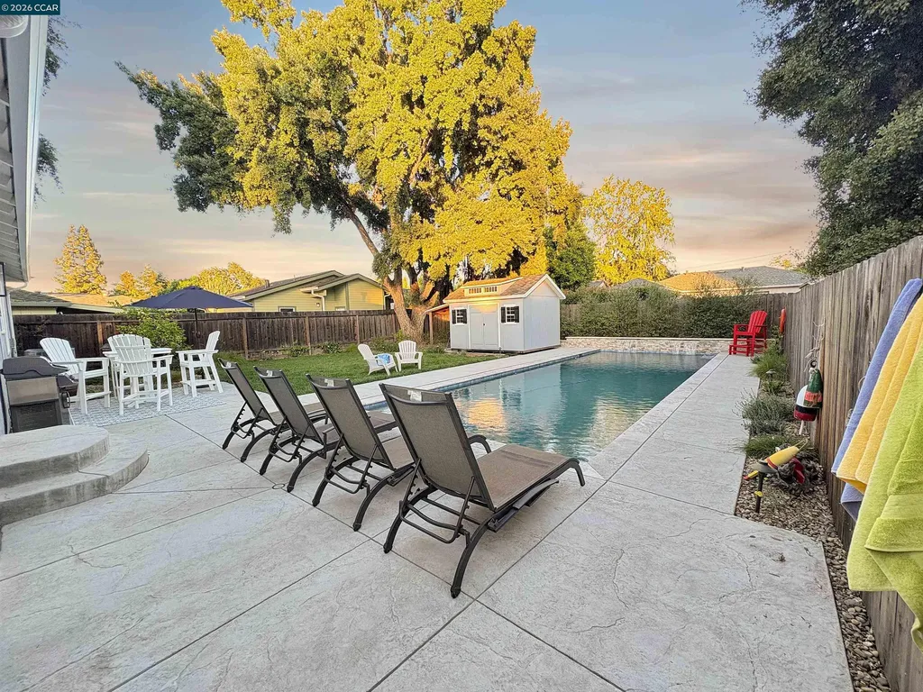 2731 Bonifacio Street Concord CA 94519