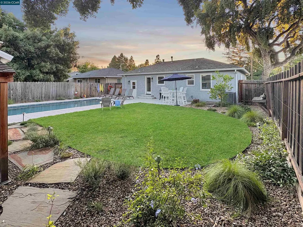 2731 Bonifacio Street Concord CA 94519