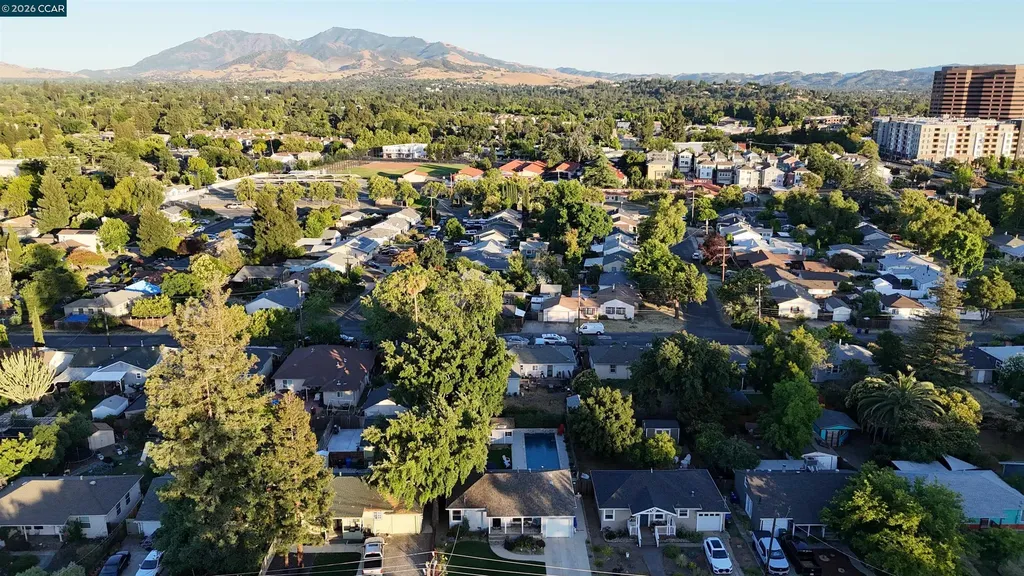2731 Bonifacio Street Concord CA 94519