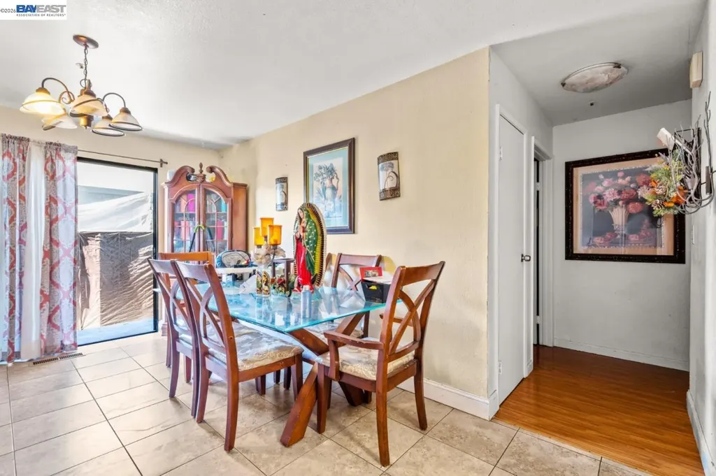 33454 7th Street Union City CA 94587