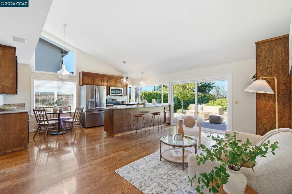 723 Navaronne Way Concord CA 94518