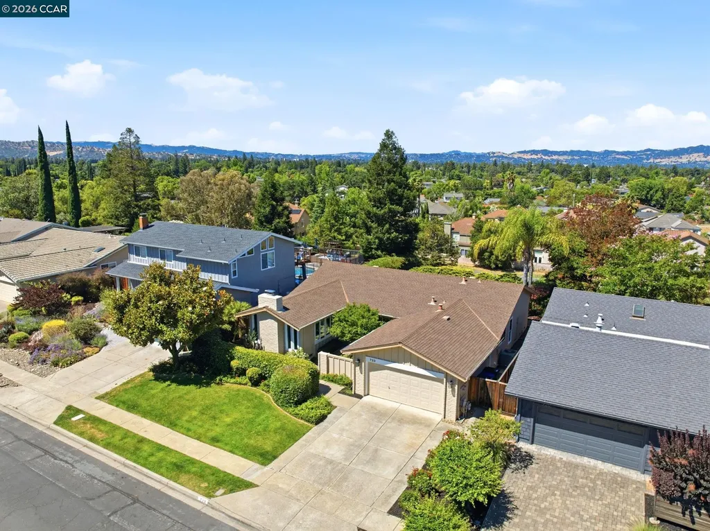 723 Navaronne Way Concord CA 94518