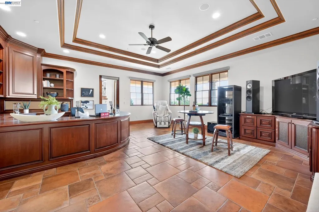 2751 Crellin Road Pleasanton CA 94566