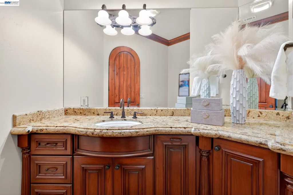 2751 Crellin Road Pleasanton CA 94566