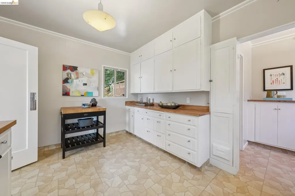 98 Fairlawn Drive Berkeley CA 94708