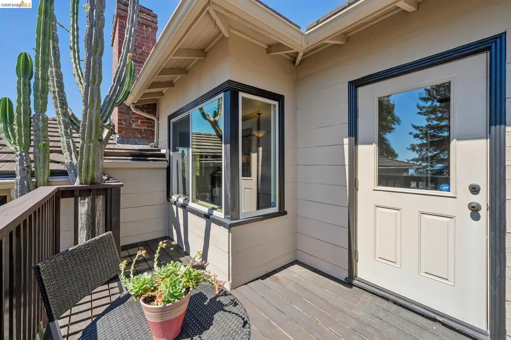 98 Fairlawn Drive Berkeley CA 94708