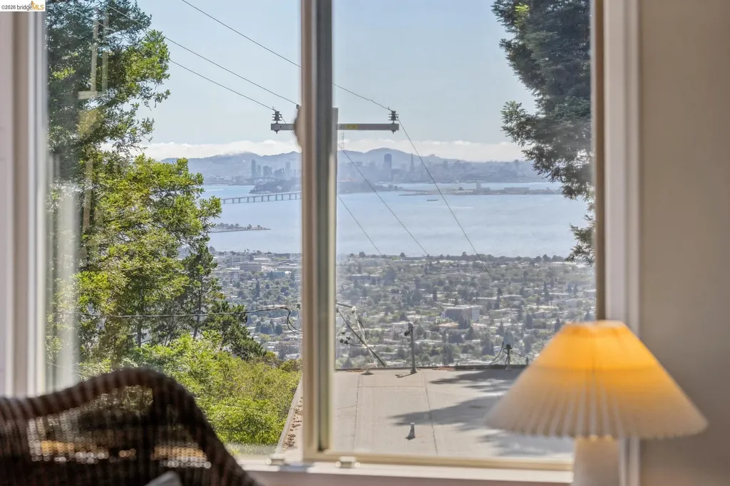 98 Fairlawn Drive Berkeley CA 94708