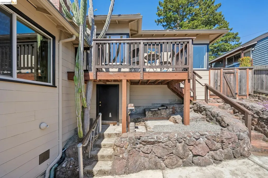98 Fairlawn Drive Berkeley CA 94708
