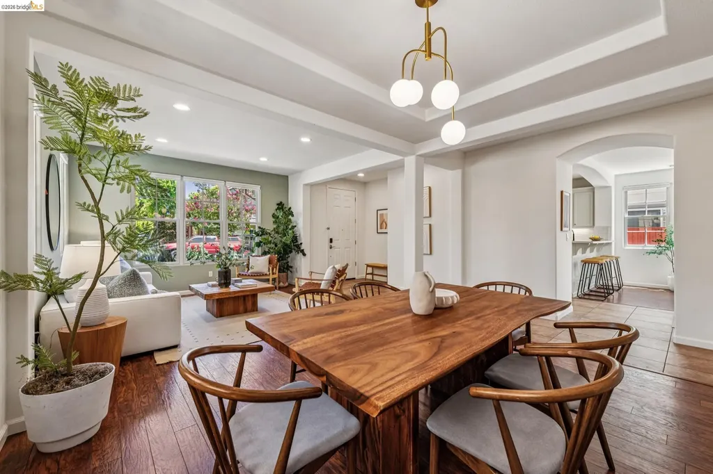 2331 Haile Street Alameda CA 94501
