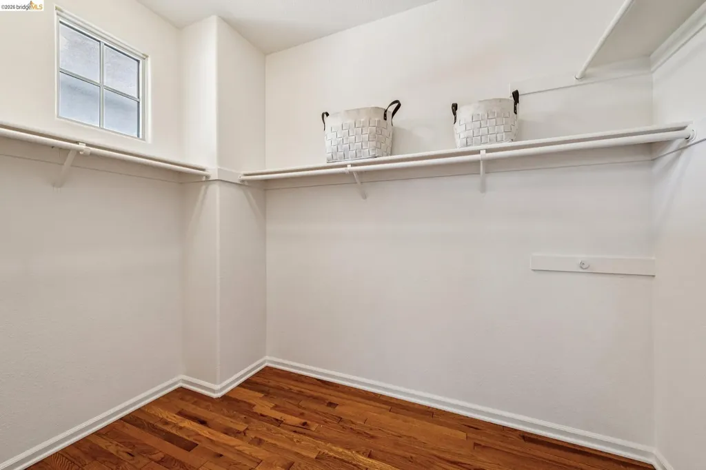 2331 Haile Street Alameda CA 94501