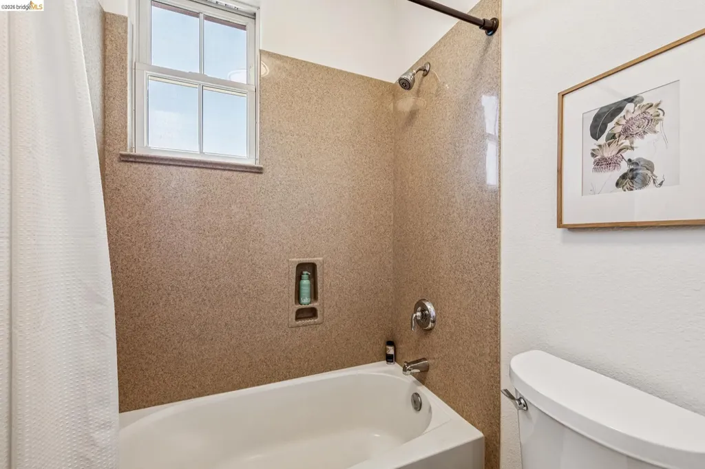 2331 Haile Street Alameda CA 94501