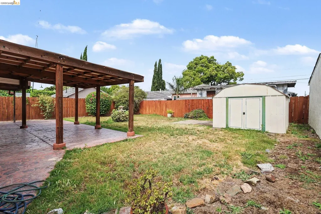 249 Madison Avenue Bay Point CA 94565