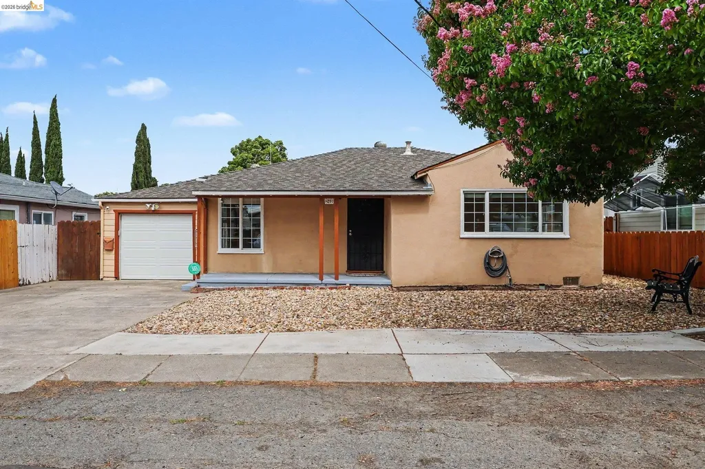 249 Madison Avenue Bay Point CA 94565
