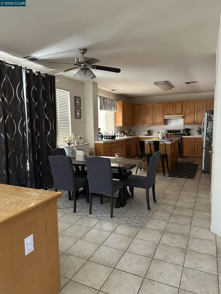 812 Allen Court Brentwood CA 94513
