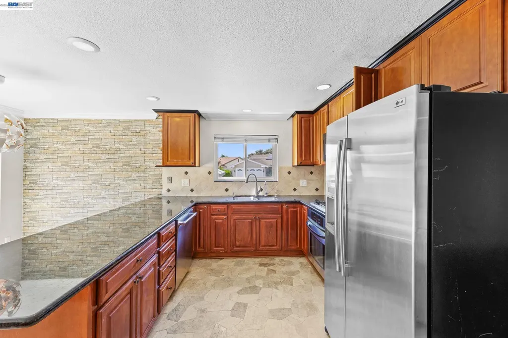 3207 Defoe Court Fremont CA 94536