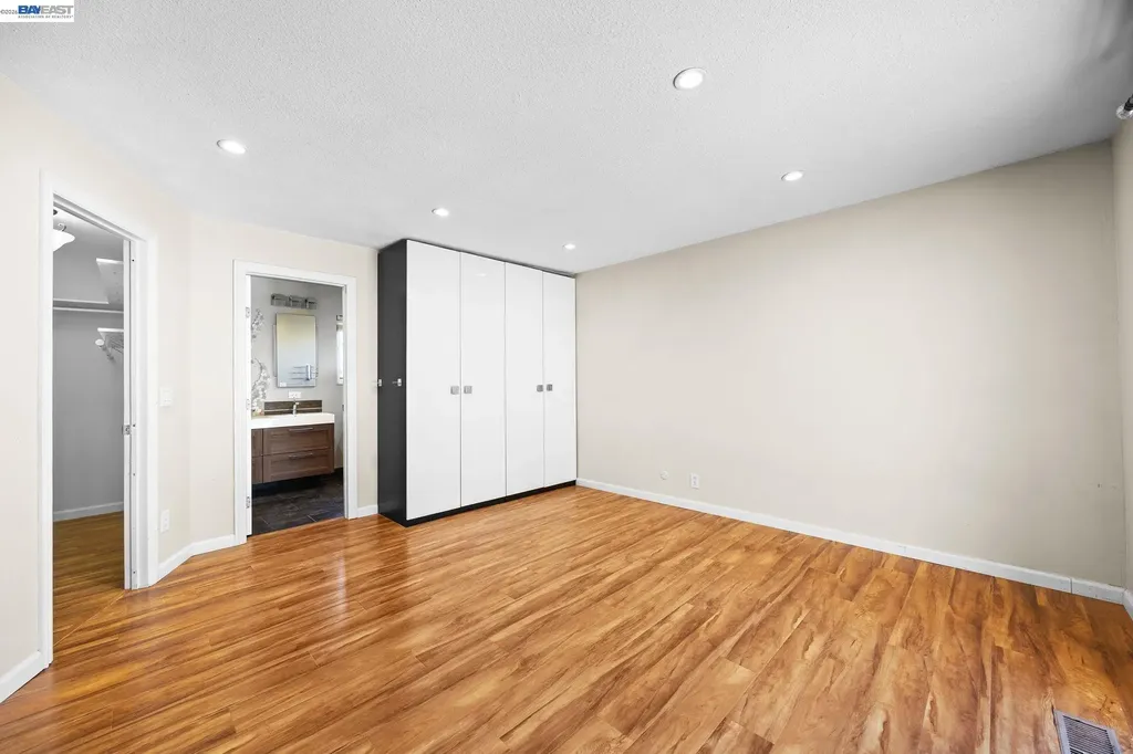 3207 Defoe Court Fremont CA 94536