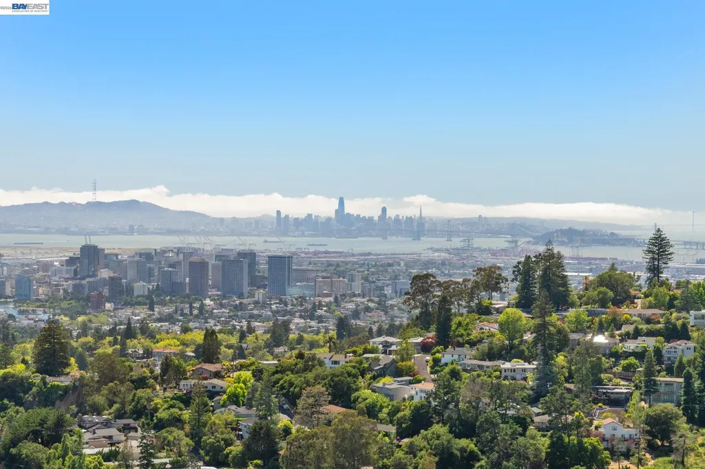 5725 Chelton Drive Oakland CA 94611