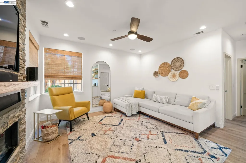 1274 Echo Summit Street Livermore CA 94551
