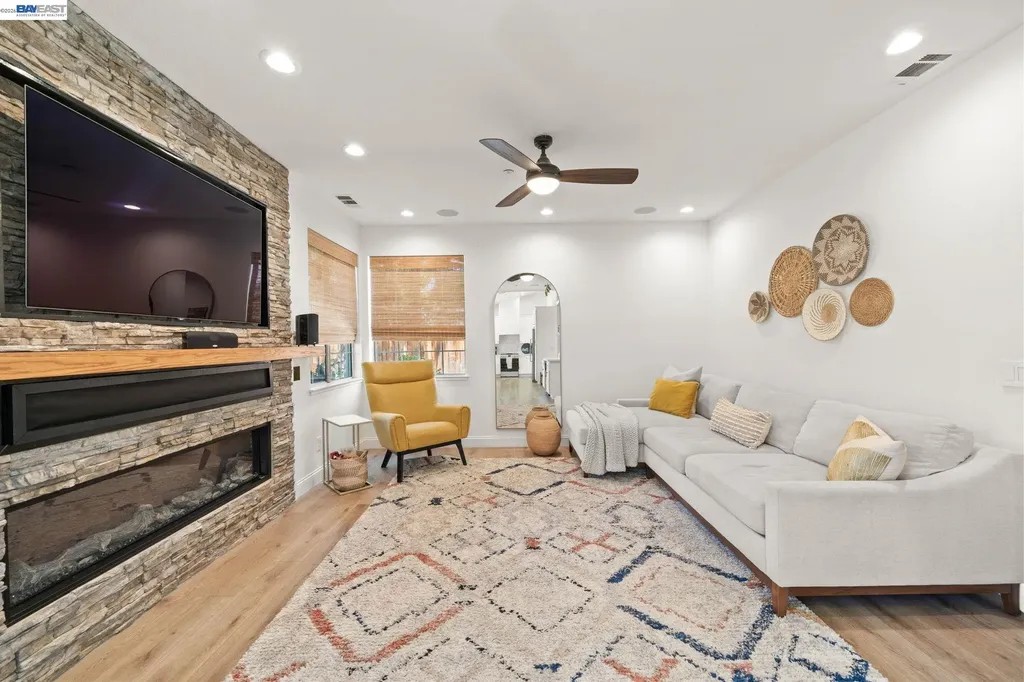 1274 Echo Summit Street Livermore CA 94551