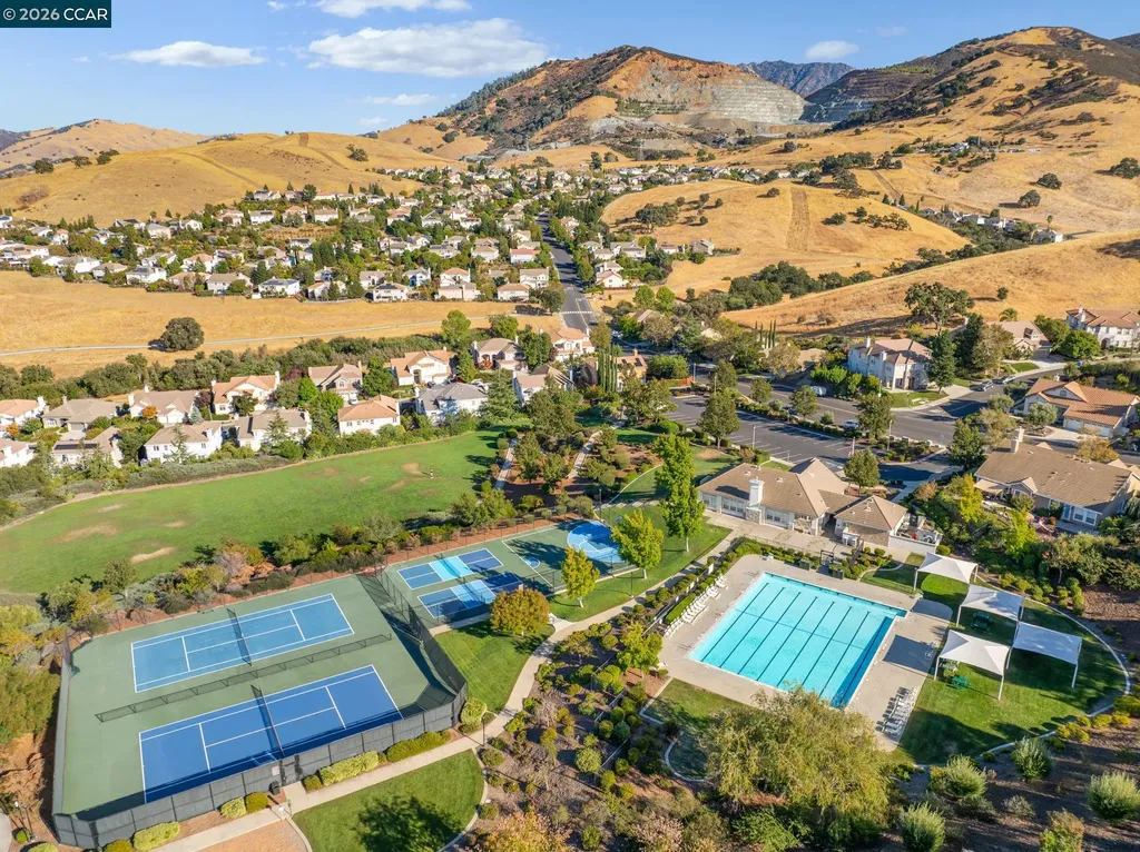 1047 Rolling Woods Way Concord CA 94521