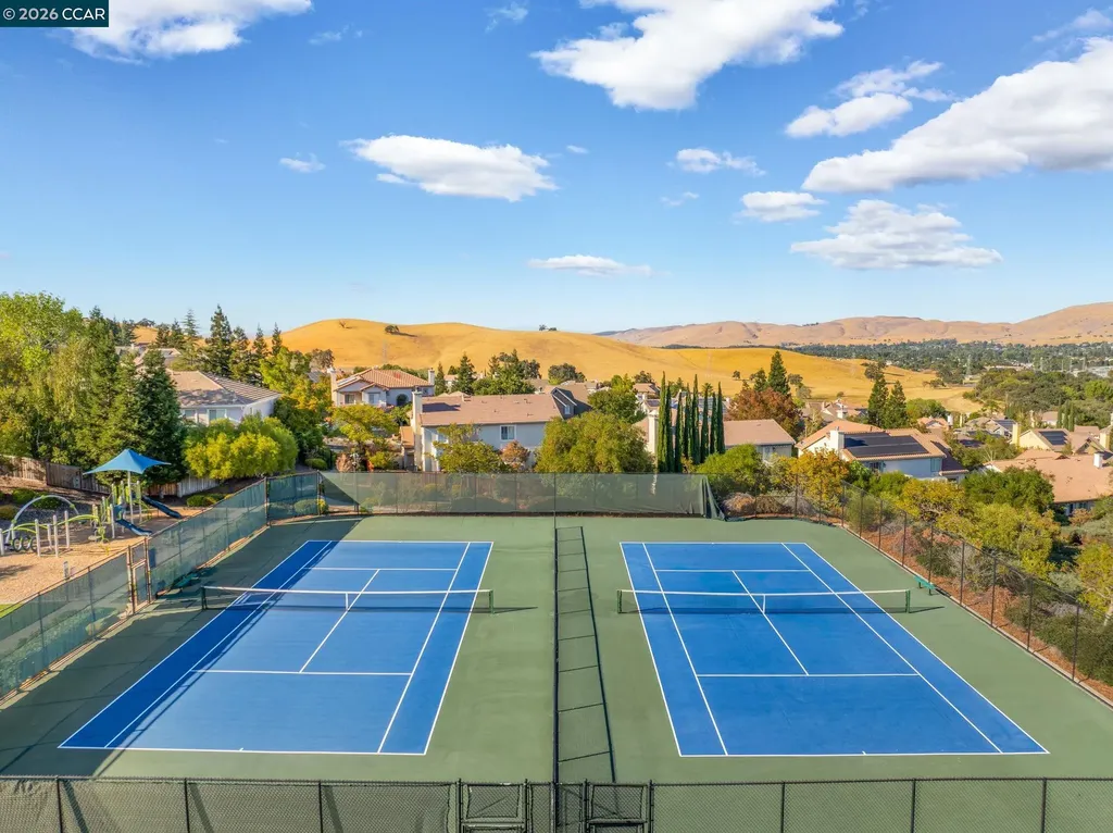 1047 Rolling Woods Way Concord CA 94521