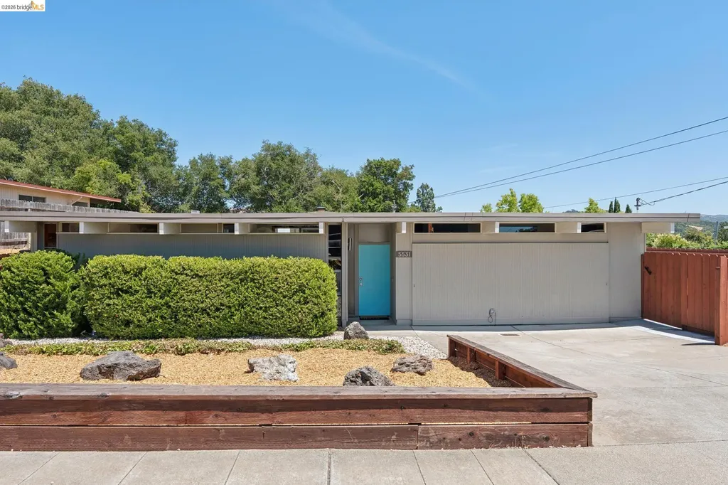 5531 Greenridge Road Castro Valley CA 94552