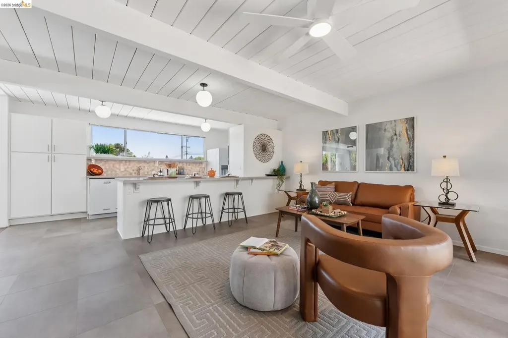 5531 Greenridge Road Castro Valley CA 94552