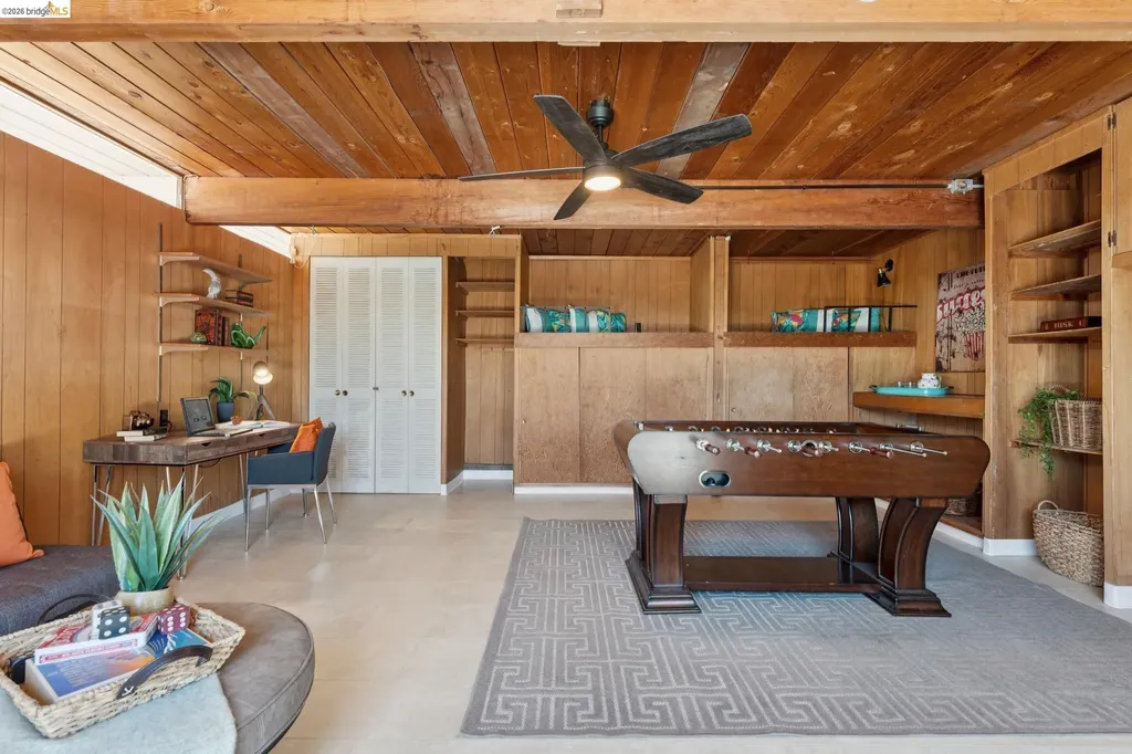 5531 Greenridge Road Castro Valley CA 94552