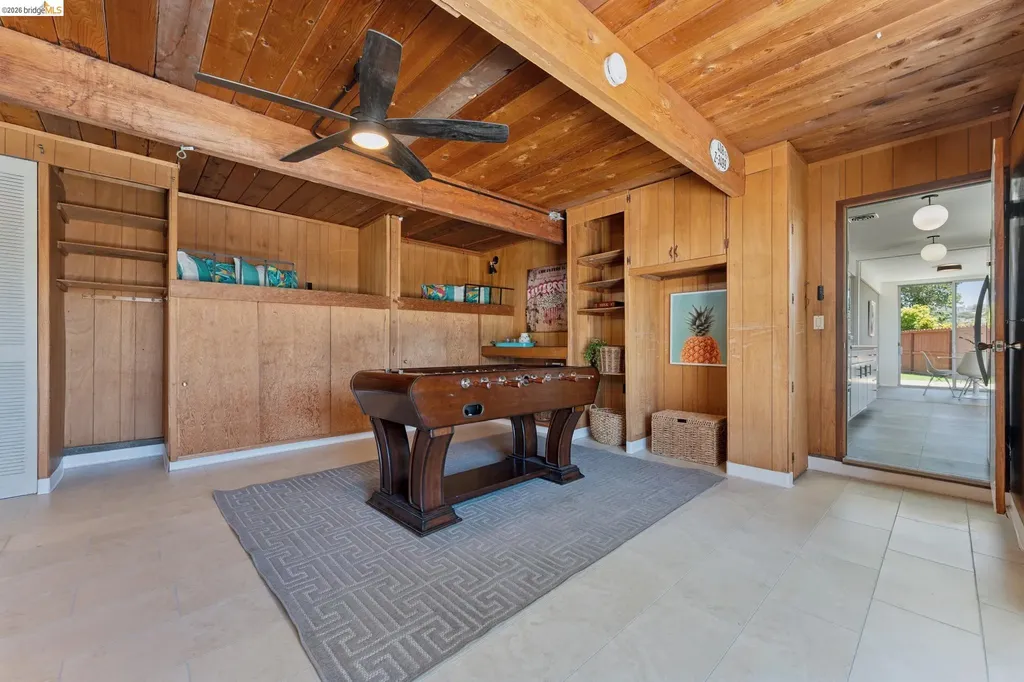 5531 Greenridge Road Castro Valley CA 94552