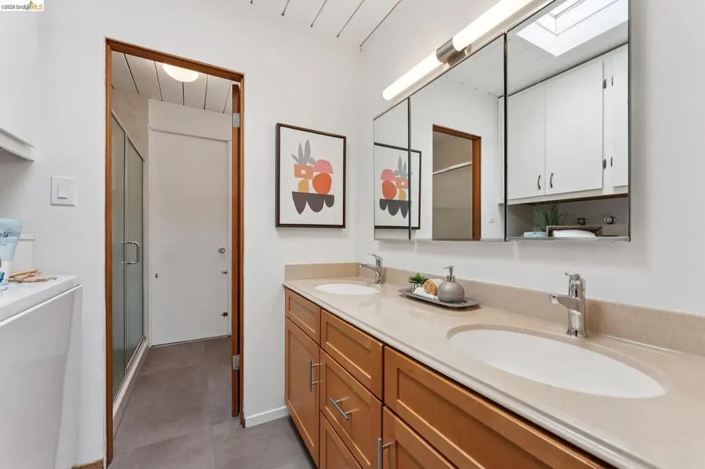 5531 Greenridge Road Castro Valley CA 94552