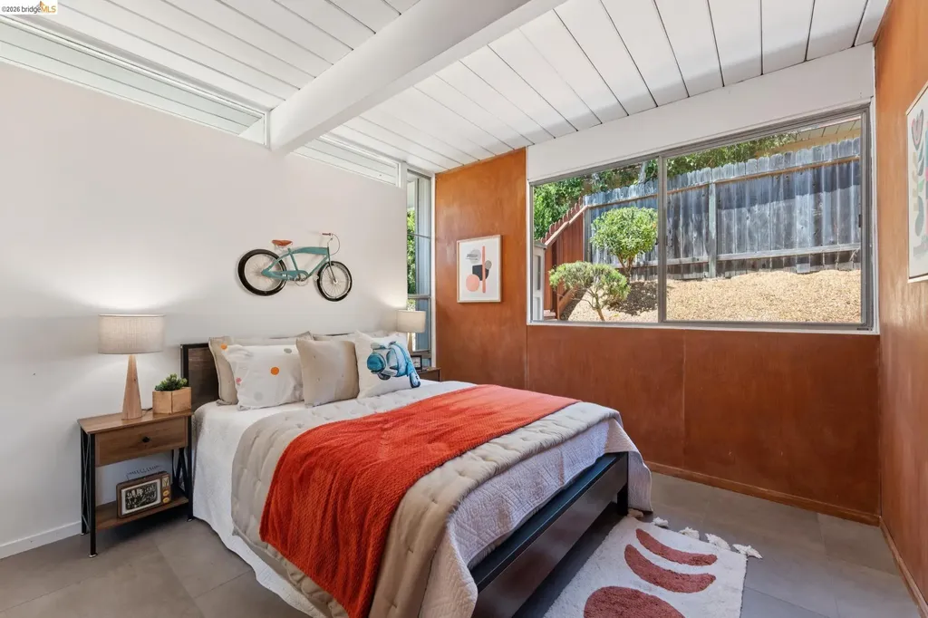 5531 Greenridge Road Castro Valley CA 94552