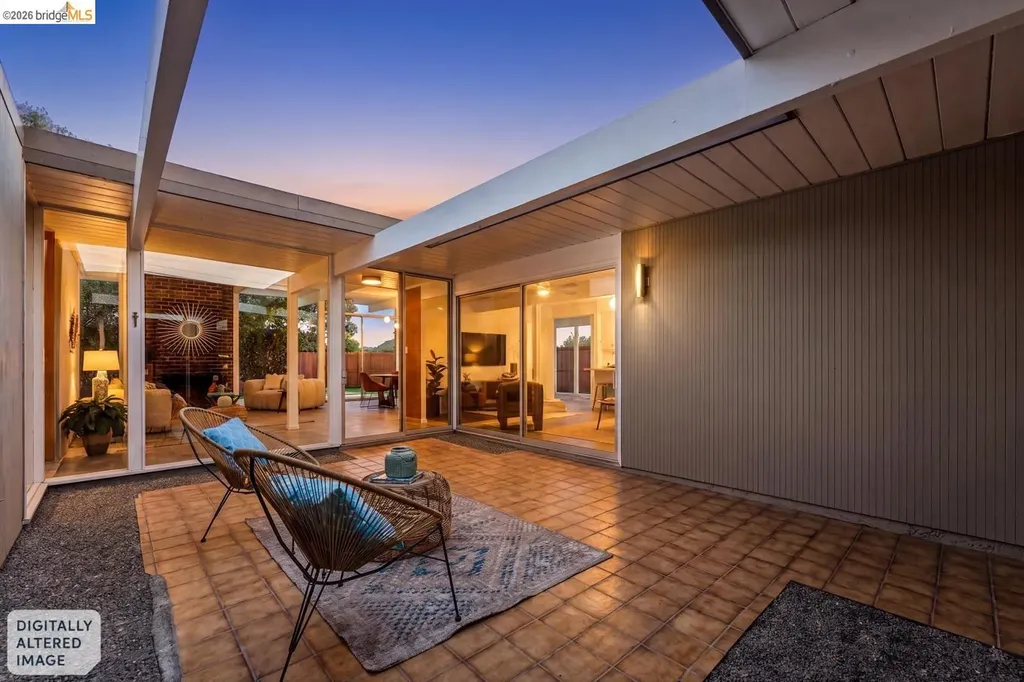 5531 Greenridge Road Castro Valley CA 94552