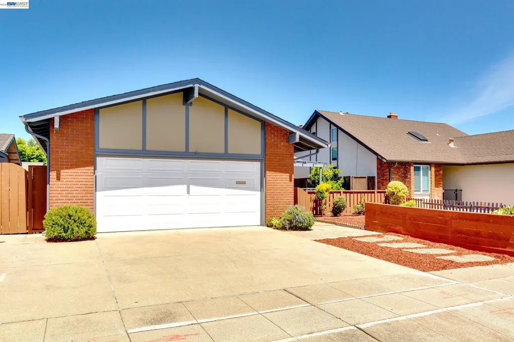 1017 Island Drive Alameda CA 94502