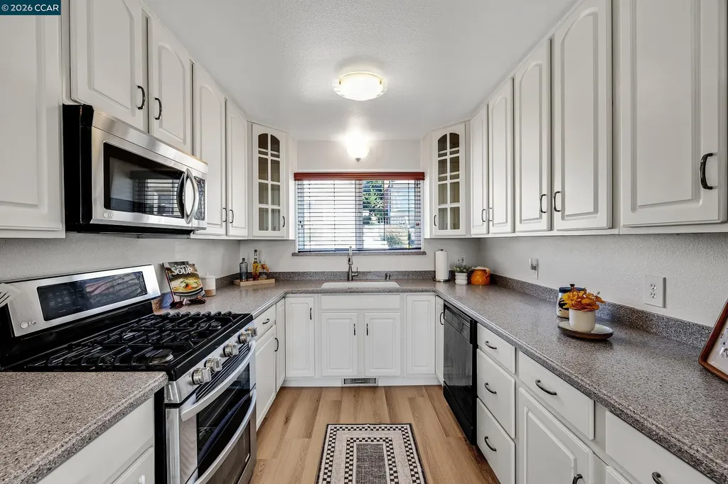16057 Gramercy Drive Castro Valley CA 94578