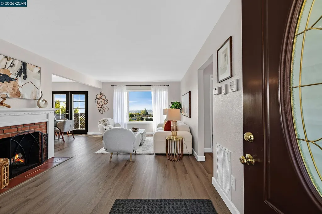 16057 Gramercy Drive Castro Valley CA 94578
