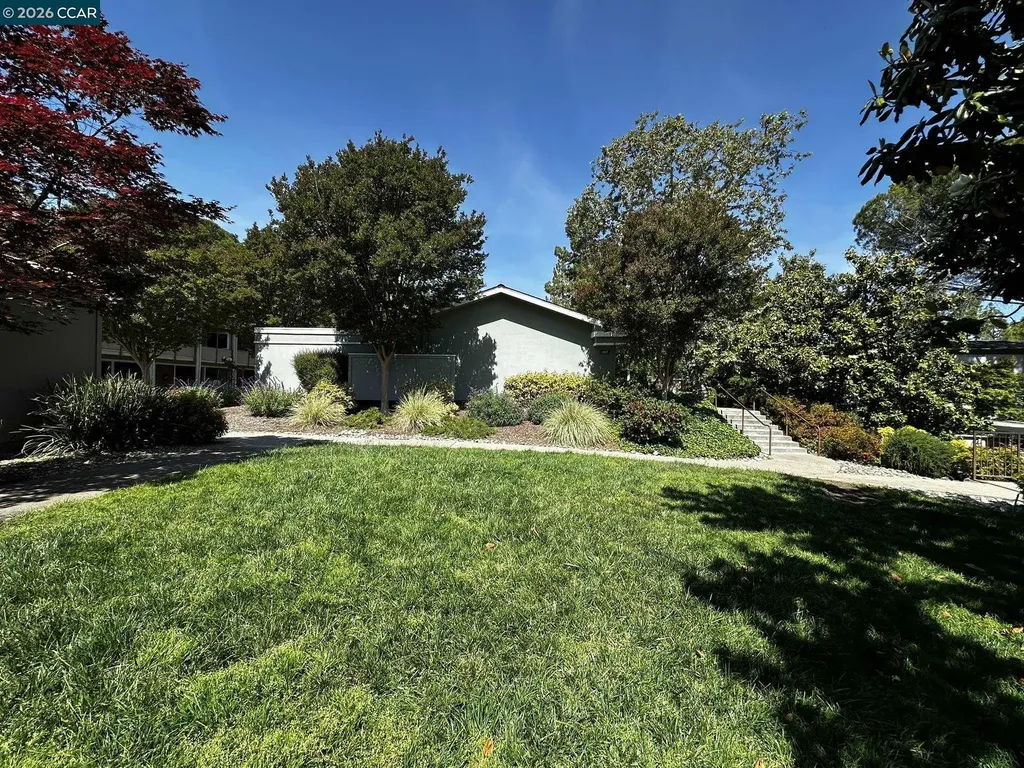 1417 Canyonwood Court Walnut Creek CA 94595