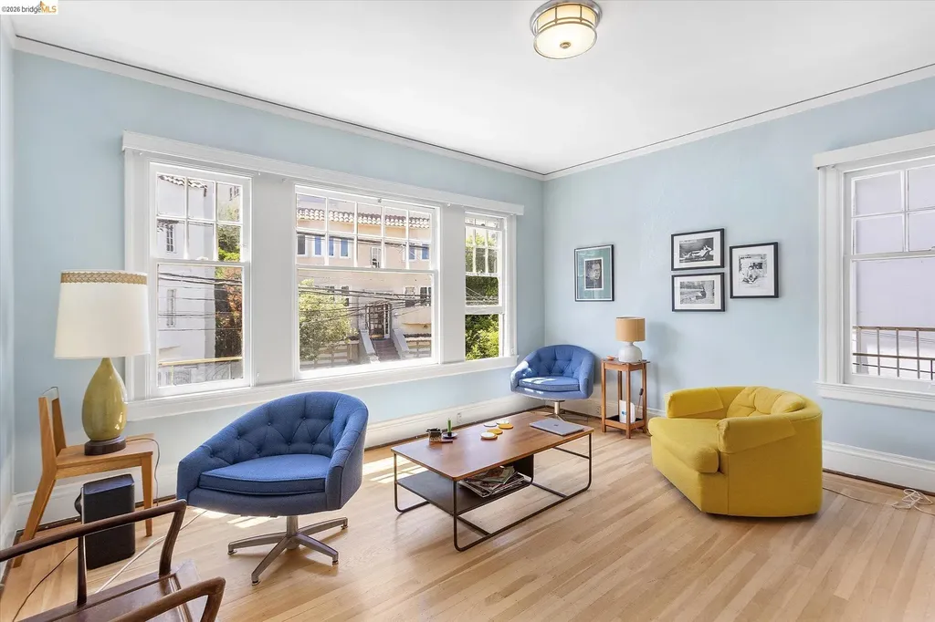 647 Beacon Street Oakland CA 94610