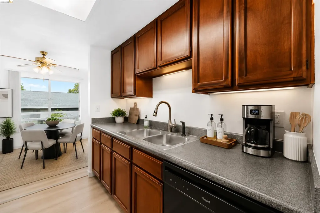 4186 San Pablo Dam Road El Sobrante CA 94803