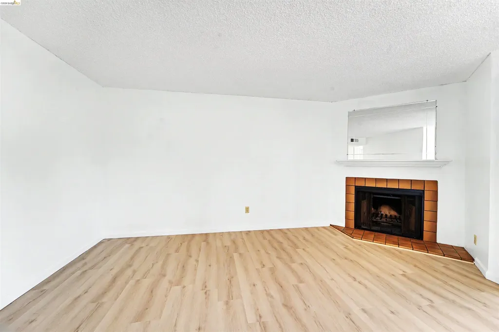 4186 San Pablo Dam Road El Sobrante CA 94803
