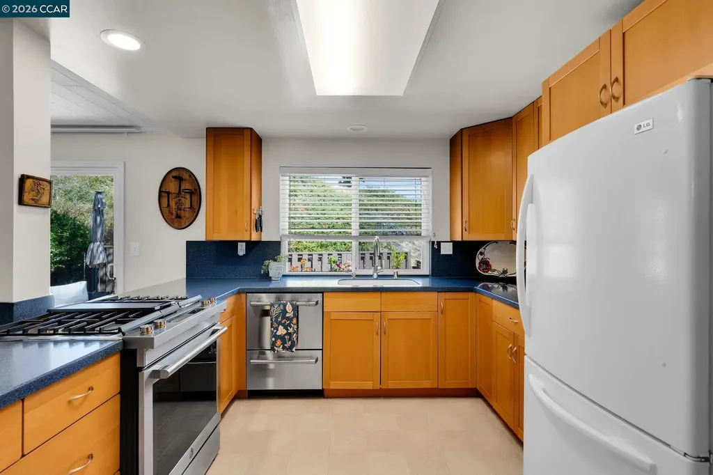 6450 Viewpoint Court Martinez CA 94553