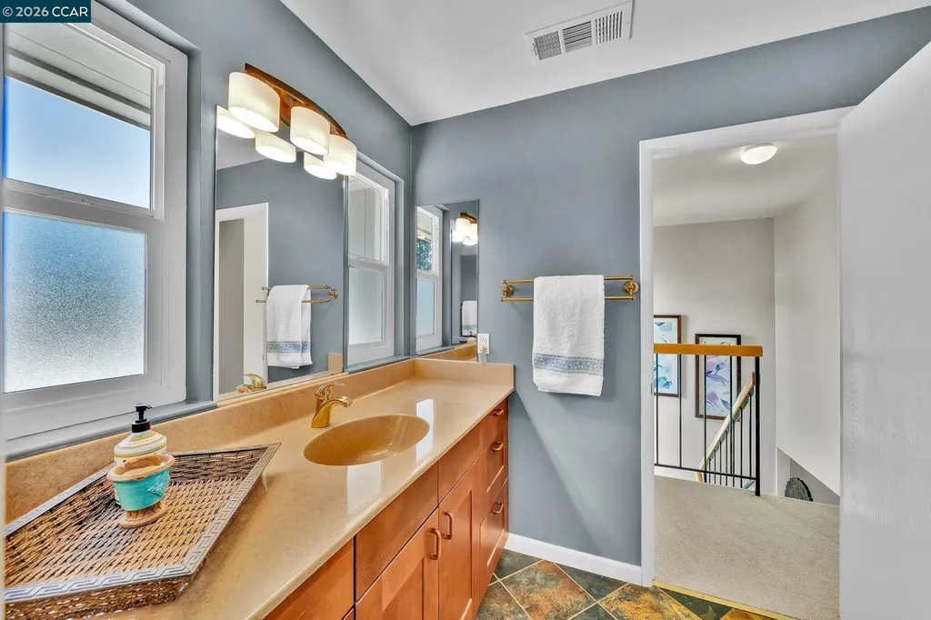 6450 Viewpoint Court Martinez CA 94553