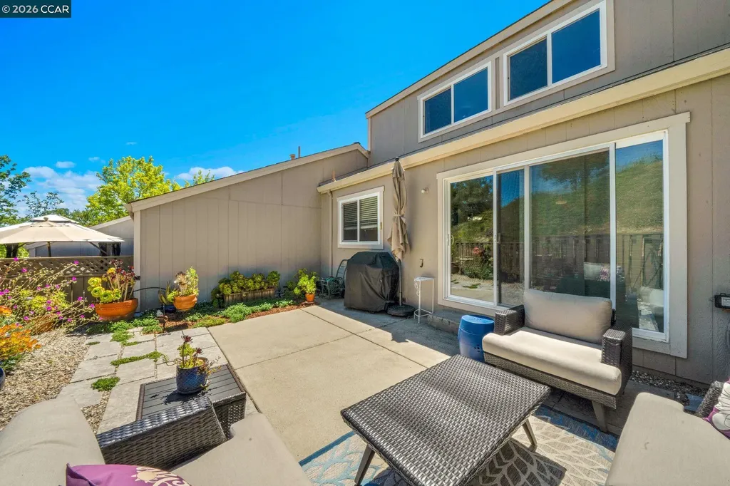 6450 Viewpoint Court Martinez CA 94553