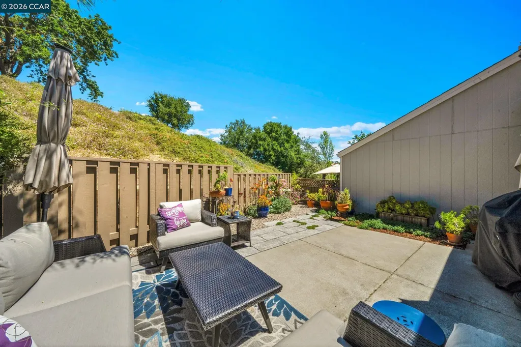 6450 Viewpoint Court Martinez CA 94553