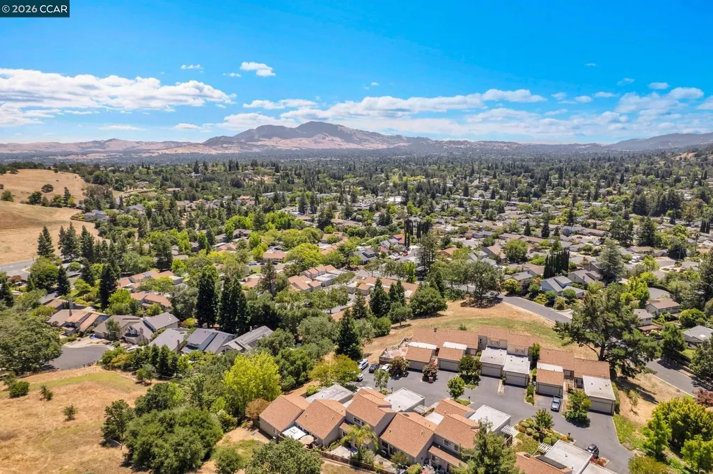 6450 Viewpoint Court Martinez CA 94553