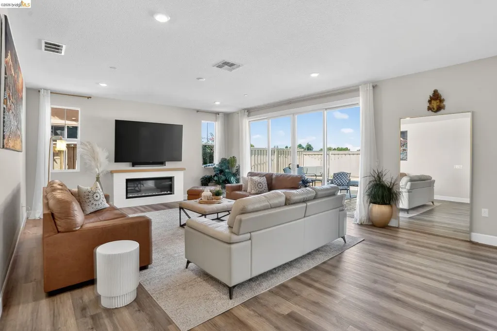 1885 Water Street Brentwood CA 94513